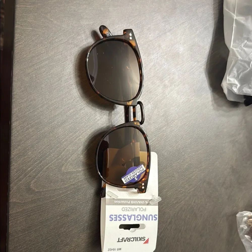 Signature Tortoise Shell Sunglasses - Picture 2 of 6